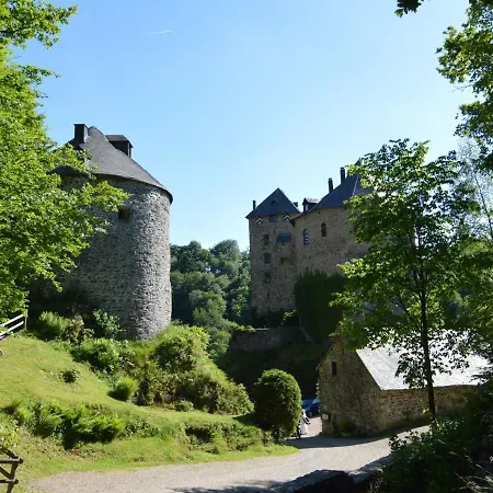 بيت للعطل Wellness & Wilderness Libomont Escape وايمس